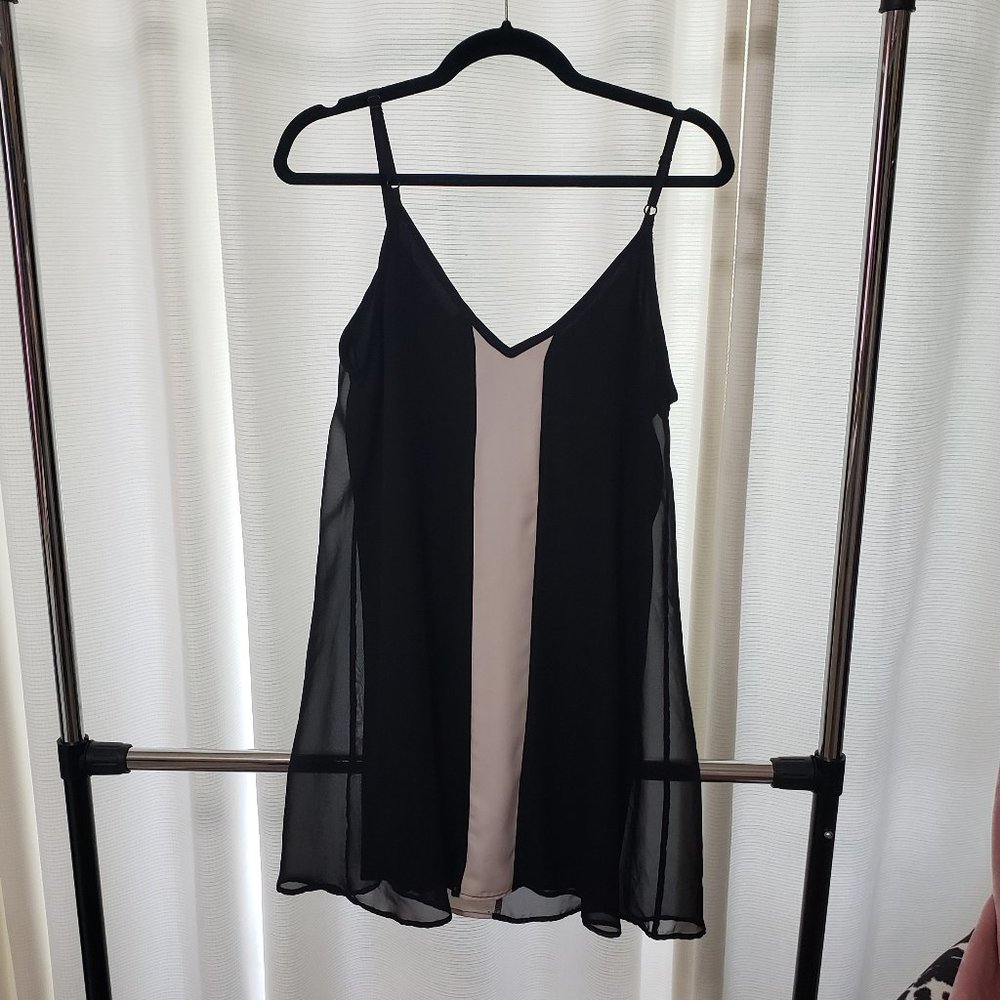 GUESS Flirty Cocktail Dress Black&White Small